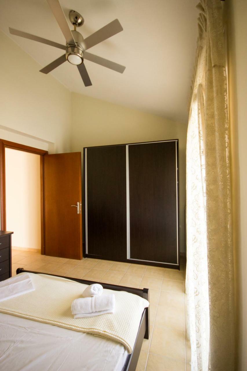 Angel Luxury Apartments ケラモティ エクステリア 写真
