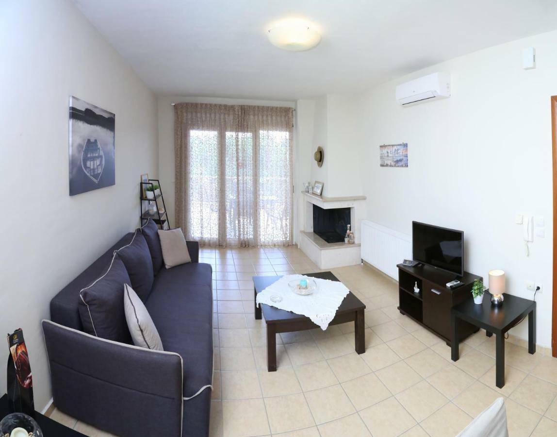 Angel Luxury Apartments ケラモティ エクステリア 写真